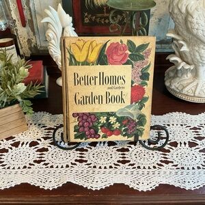 Vintage Better Homes and Garden Garden Book